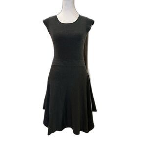 Fit-Flare Short Sleeve Knit Dress